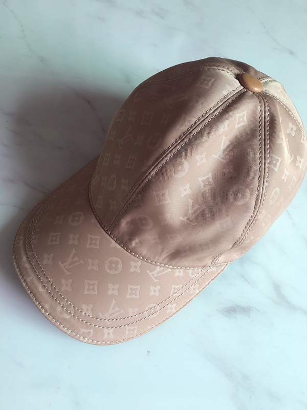 ブランド帽子正面デザイン